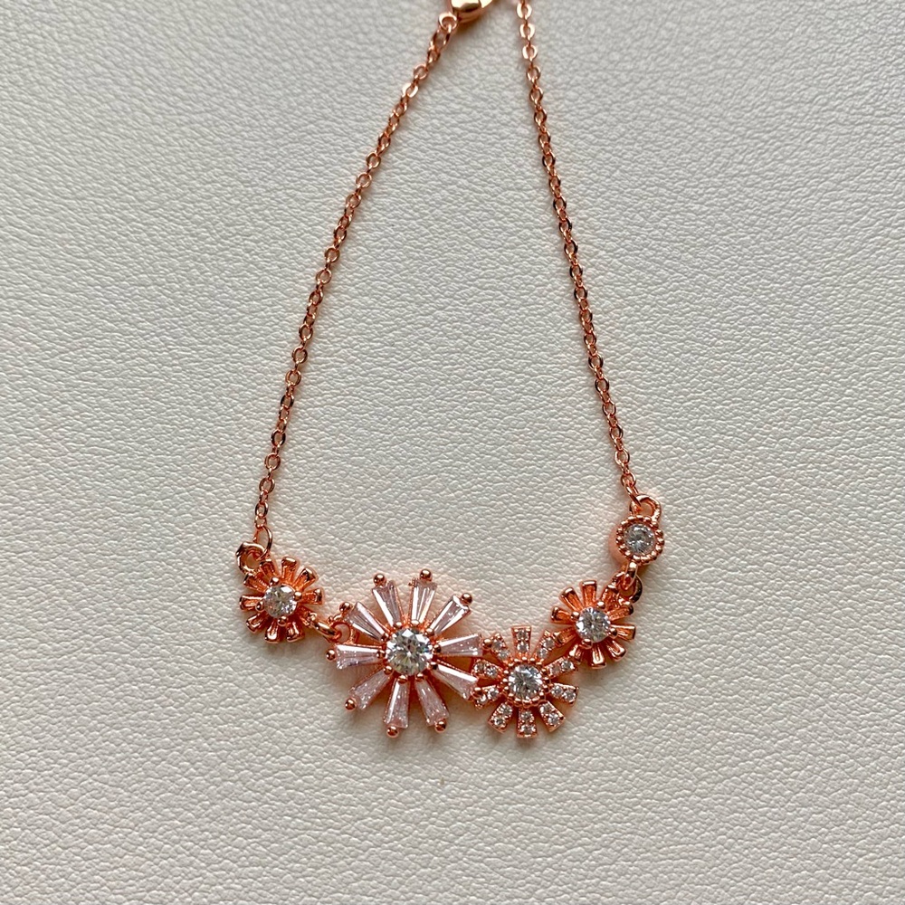 Rose Gold Floral bracelet